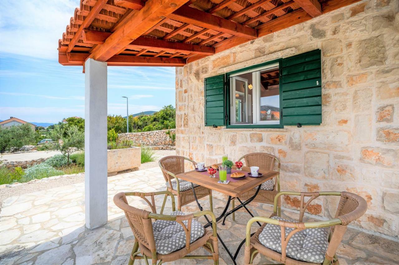 Vineyard House & Olive Grove House Villa ราชิตเช ภายนอก รูปภาพ
